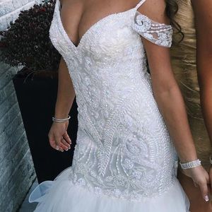 Sherri Hill white prom gown